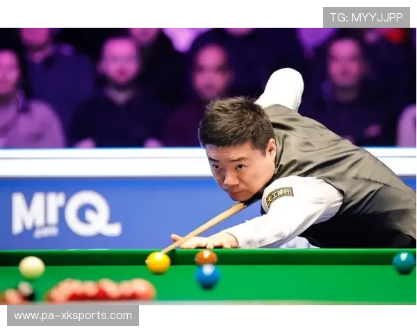 丁俊晖精准走位完成破百，堪称台球传奇的高光时刻